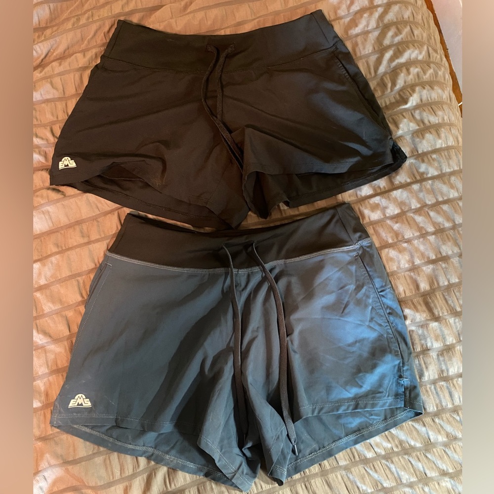 Athletic shorts